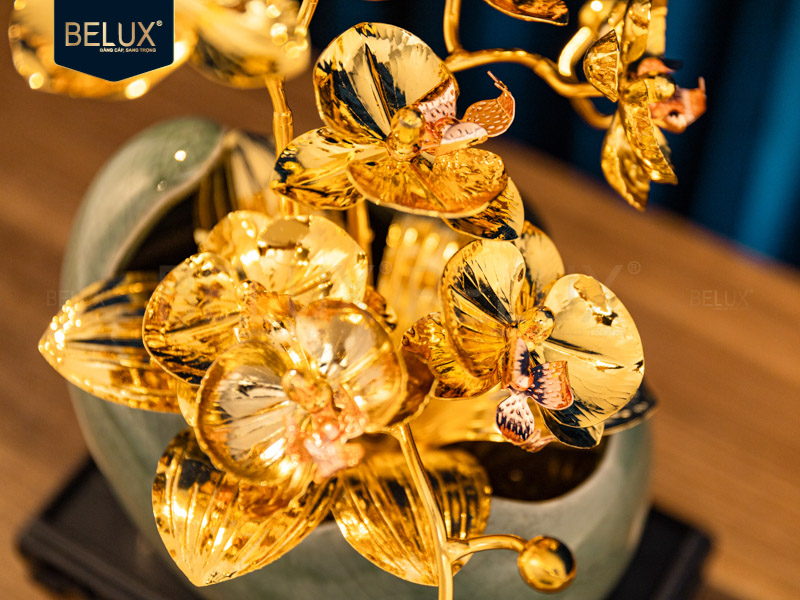 Chậu Lan Mãn Nguyệt mạ vàng 24k&nbsp;18x11x29cm